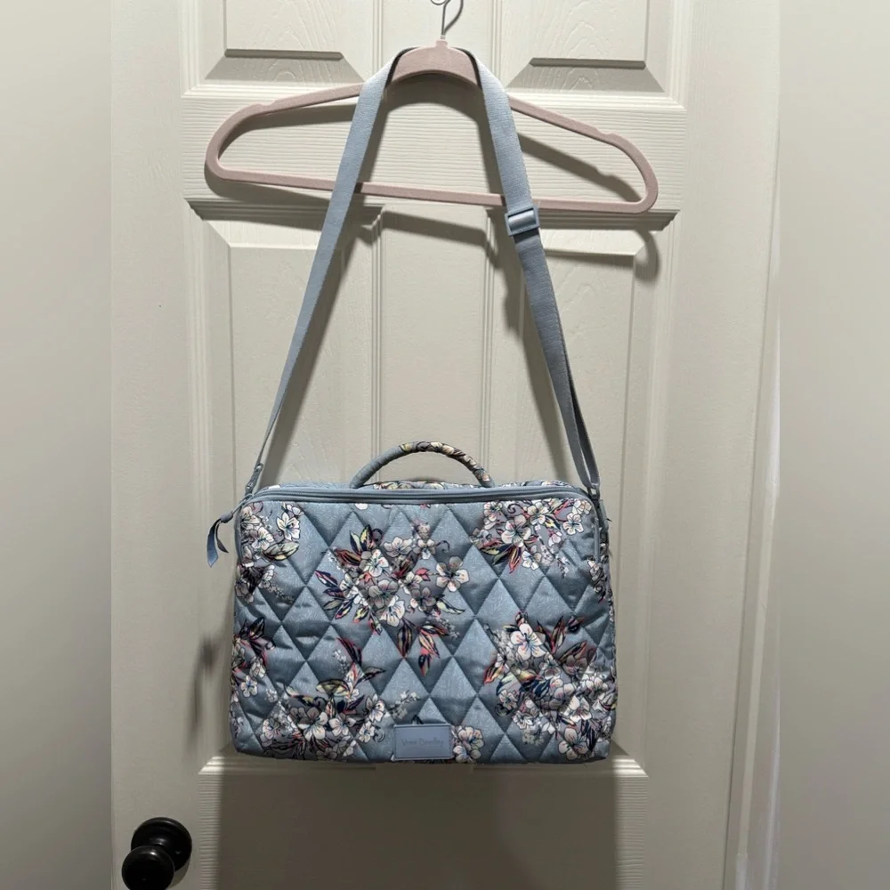 Vera Bradley padded lap top case